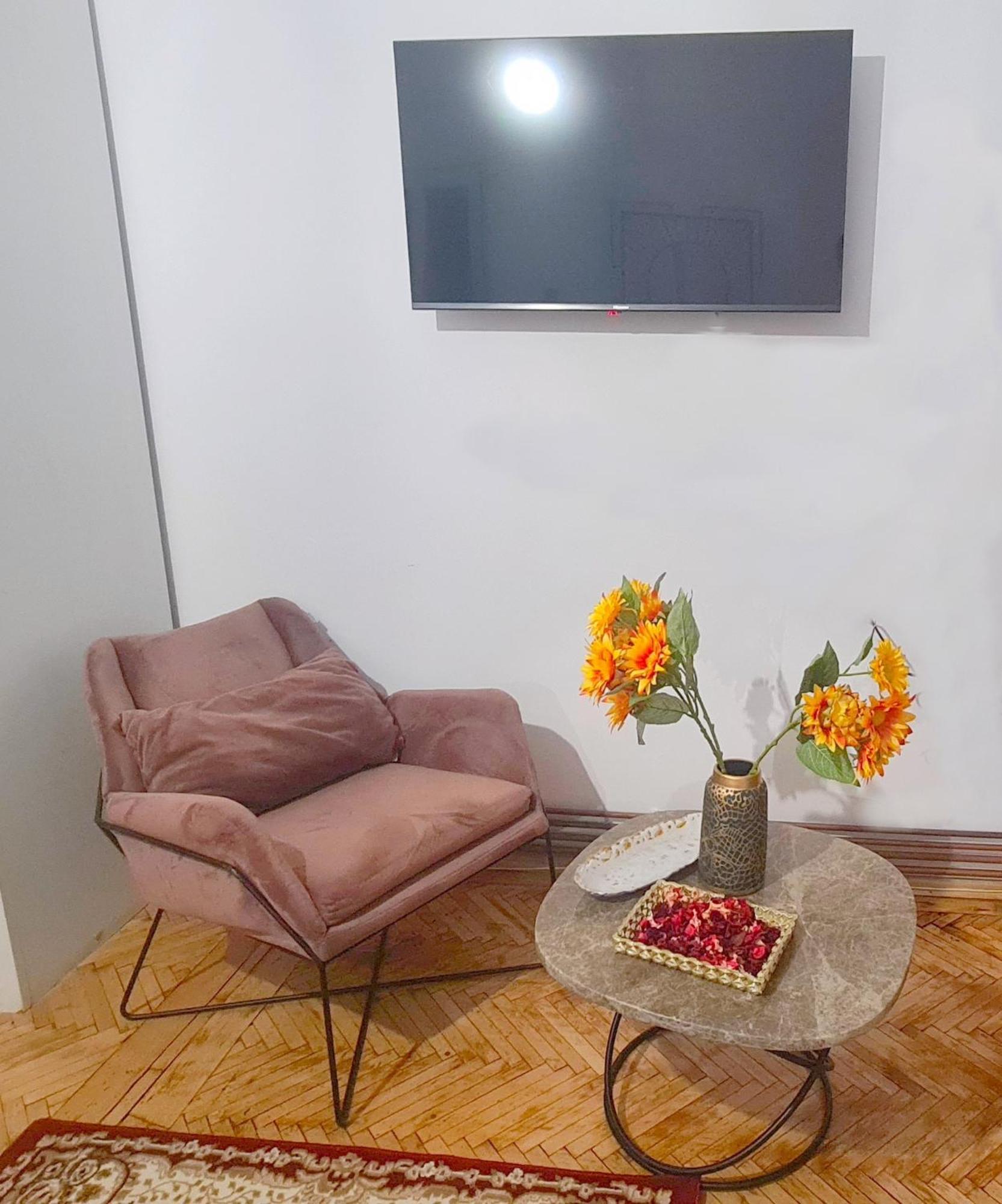 Cozy Studio In Noble House Main Square Kluż-Napoka Zewnętrze zdjęcie